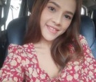 Dating Woman Thailand to รังสิต : Suthita, 27 years